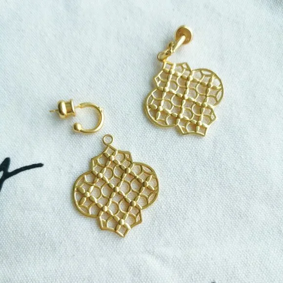 Julie Vos Hoop & Charm Earrings - Helene - Gold